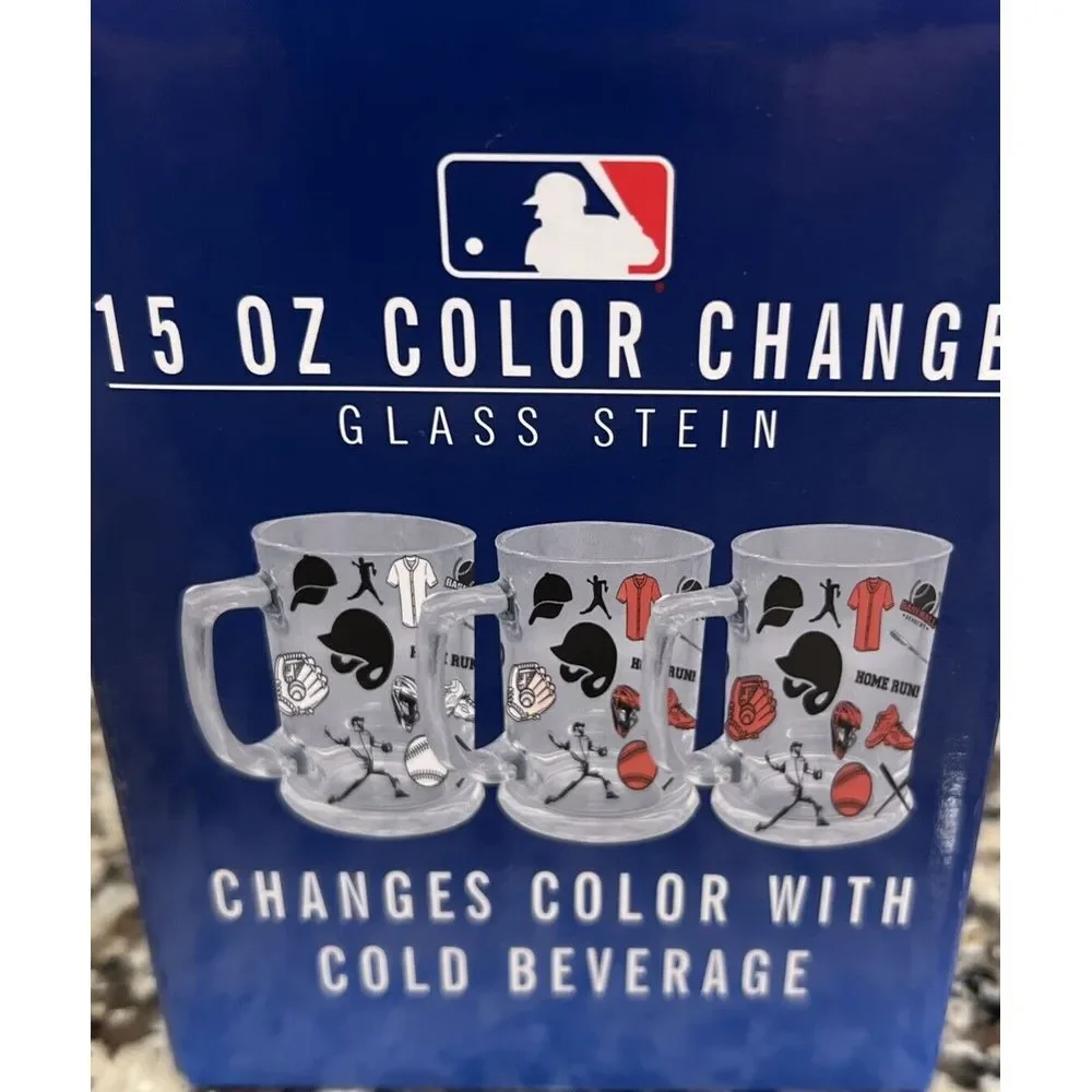 New In Box Set Of 2 NFL Atlanta‎ Braves 15 Oz Color Change Glass Stein Memory Co